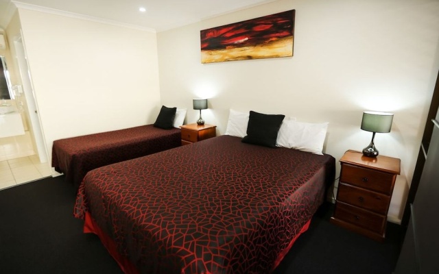 Amber Lodge Motel – Guest Rooms – South Gladstone