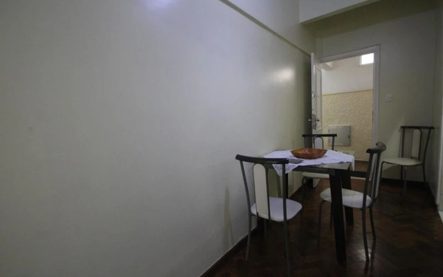 GoHouse Constante 702