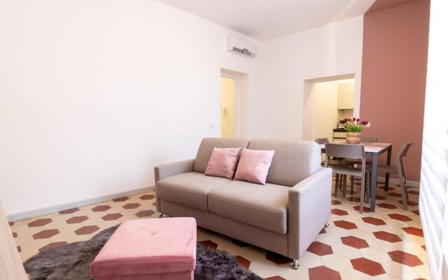 Welcomely - Xenia Boutique House 3