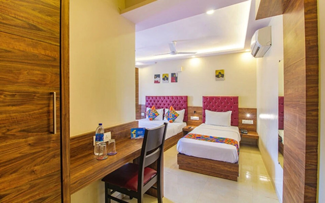 Hotel peninsula suites mumbai