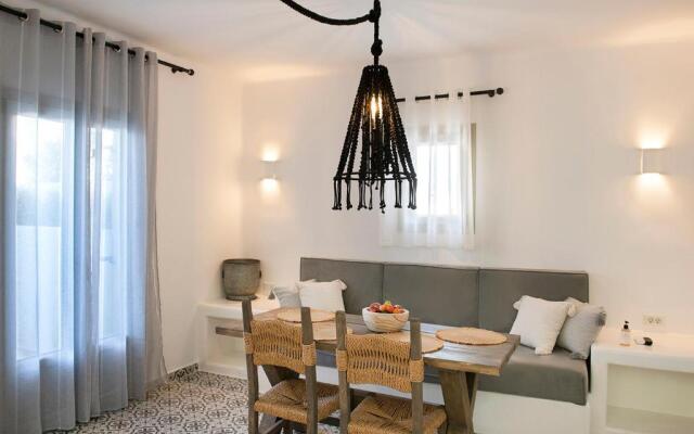 AVAL All Suite