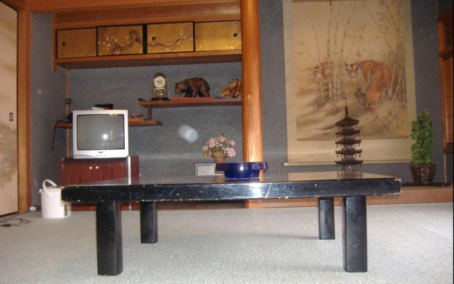 Saratoku Ryokan
