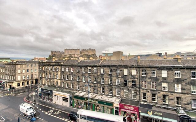 Lothian Road Apt With Castle View And Elevator