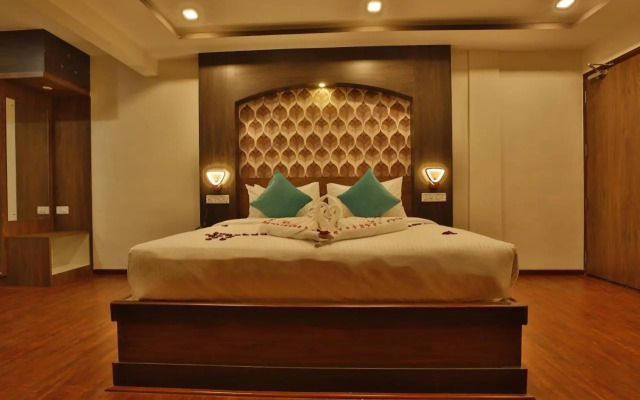 Hotel Ramtel Inn