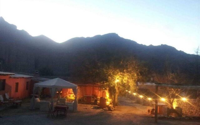 La Casona Amarilla