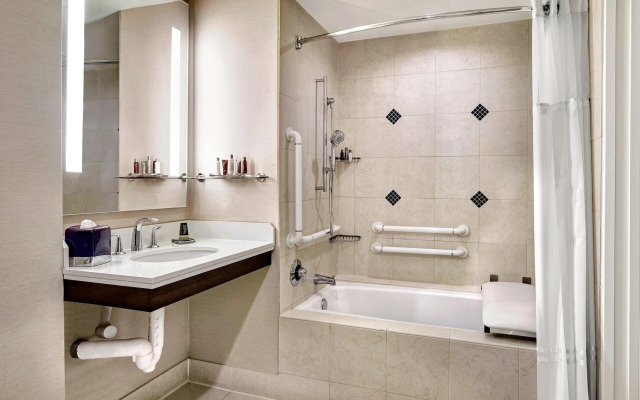 Marriott Marina del Rey