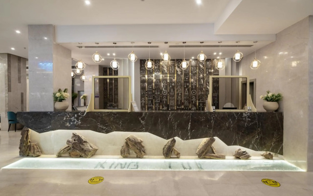 Sphinx Aqua Park Beach Resort