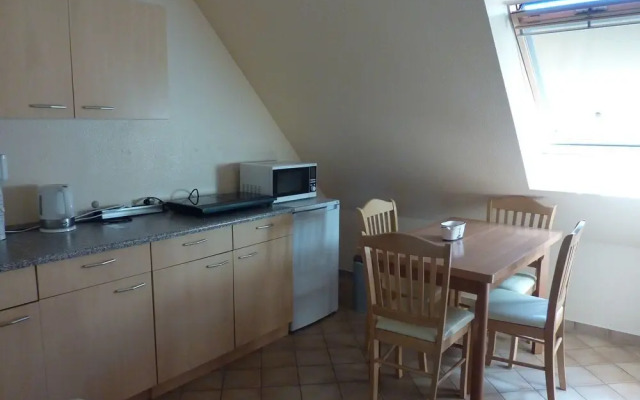 Beautiful Apartment near Forest in Ahrenshagen