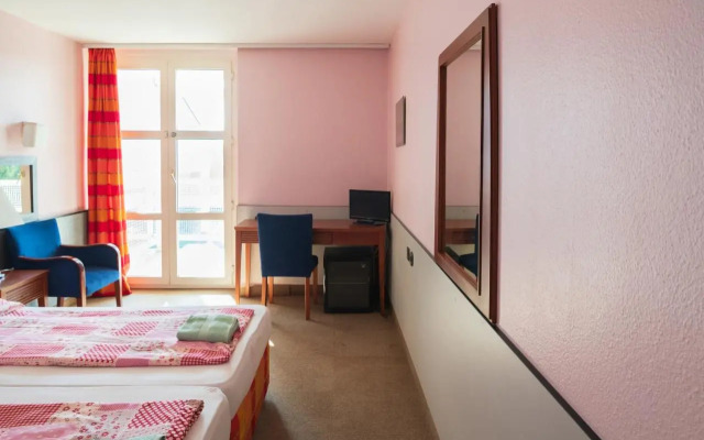 Hotel Négy Évszak