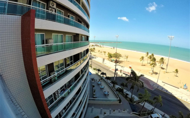 Sea View Praia de Iracema 2 Bedrooms 5 People 200mb Wifi By DM Apartments