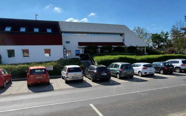 Park Hotel Pruhonice