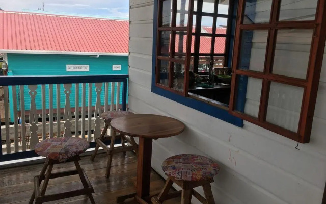 Hostal Del Mar (Adults only)