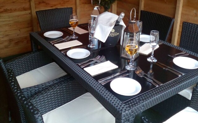 Fitzhead Inn
