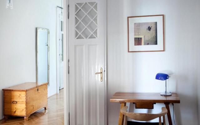 NEW GrandRiverBudapest Apartment - 120 sqm - Elevator