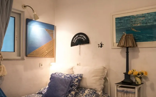 Little Cloud 2BR Seaside Apartment