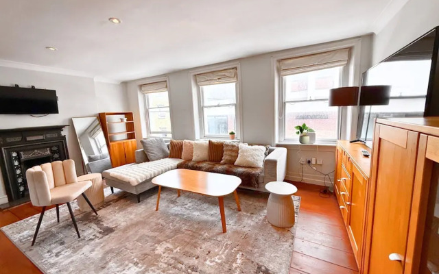 1300ft Fitzrovia Soho 2b2b