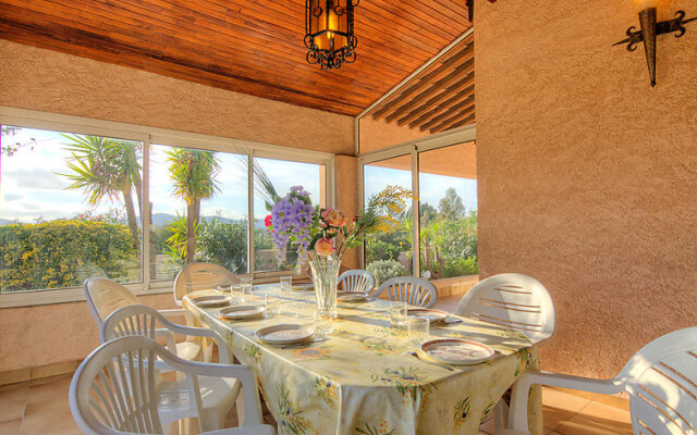 Villa Mimosas