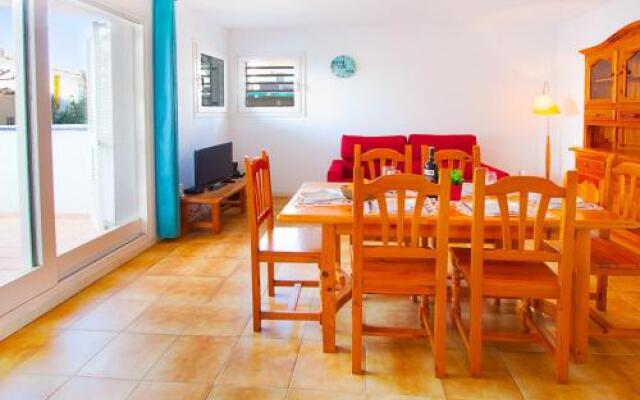 Apartment Platja de Roses.9