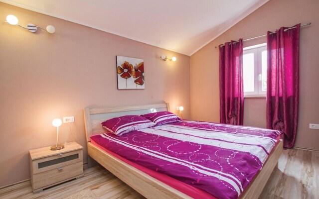 Nice Home in Labin With Wifi and 4 Bedrooms