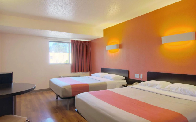 Motel 6 Piscataway, NJ