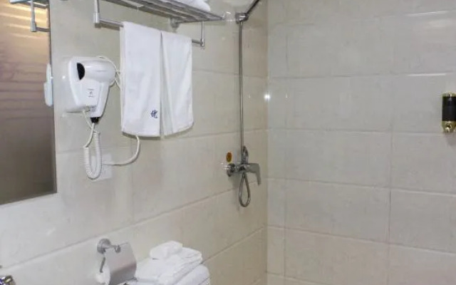 Yiyoujia Express Hotel