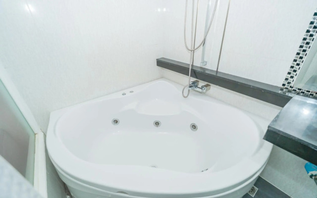 Patong Diamond Hotel