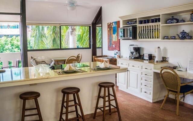 Royal Palms 6 1 Bedroom Condo by RedAwning