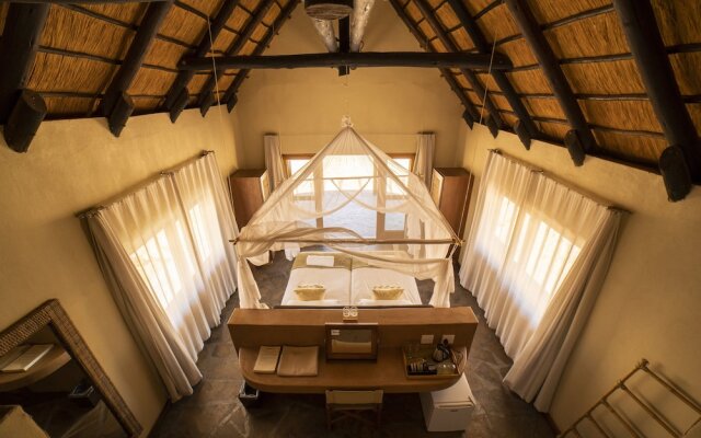 Sandfontein Lodge & Nature Reserve