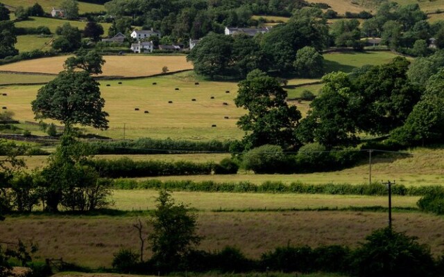 Lyth Valley Country Inn