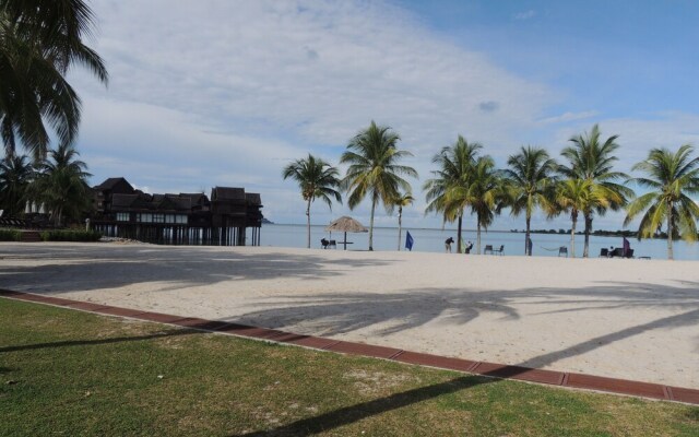 Sea Village