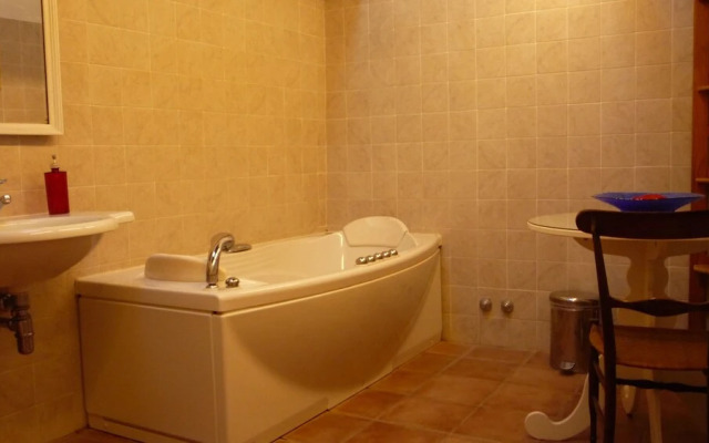 Tinaia-1 Villa, 1116 Beds