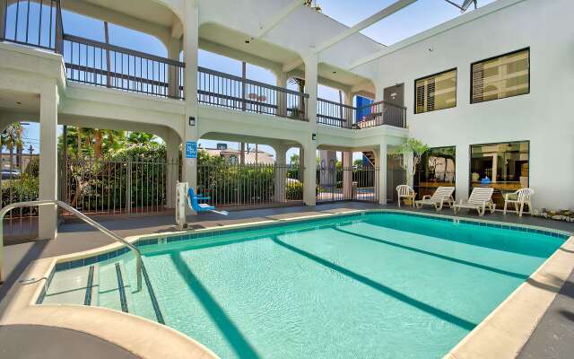 Studio 6 Suites Lawndale, CA – South Bay
