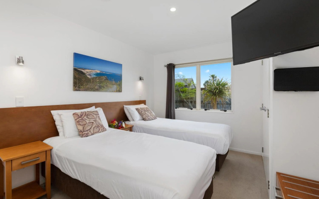 Taipa Beach Resort – Guest Rooms – Taipa