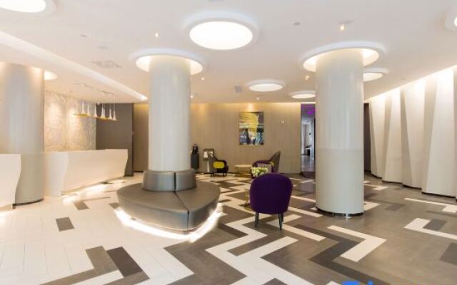 Orange Hotel (Hefei Sanxiaokou Subway Station Store)