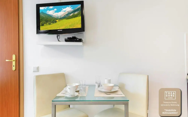 Treasure Home Apartment 1050