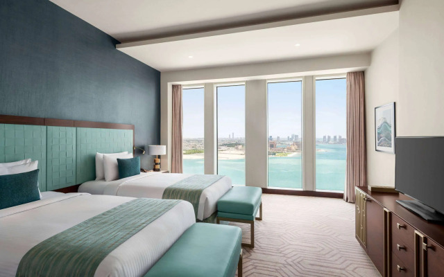 Wyndham Grand Doha West Bay Beach