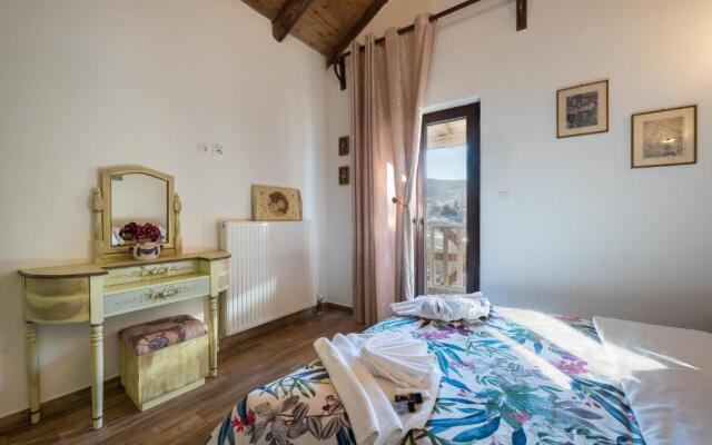 Villa Dianne Apt 2 Livadi Arachovas