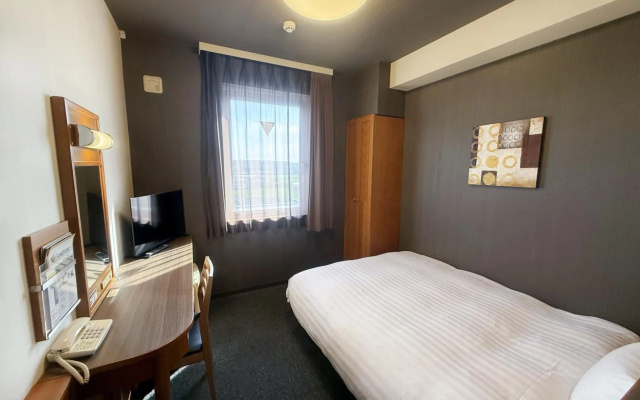 Hotel Route-Inn Aso Kumamoto Airport Ekimae – Guest Rooms – Ozu