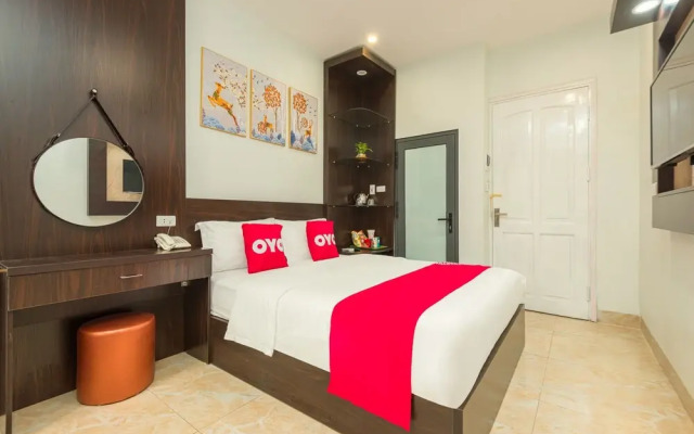 OYO 1001 Bao Son Hotel L