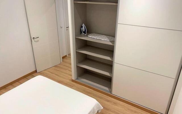 Lovely Apartment in Ourense near Parque de San Lázaro