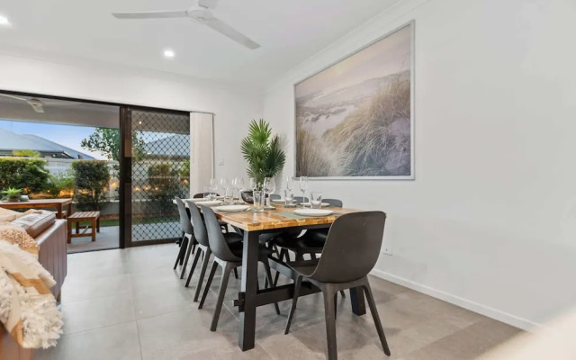 Trinity Oasis Spa BBQ Family Retreat