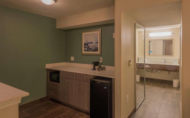 Hampton Inn & Suites Jackson-Coliseum