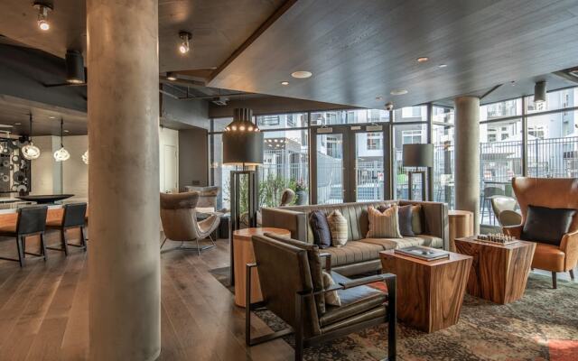 Global Luxury Suites at Reston
