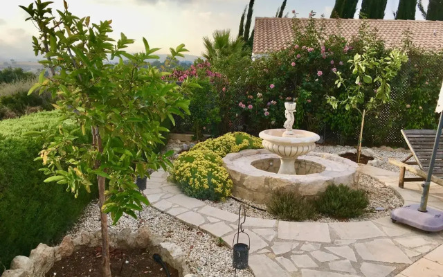 Villa Panorama - Stunning views in villa with hot tub, pool, garden