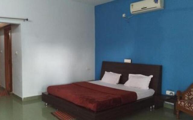 Vamoose Rupmati Mandu Hotel
