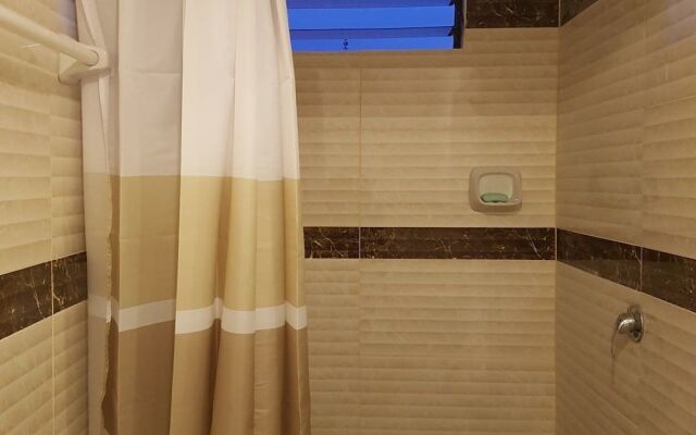 Hermoza House Bed & Breakfast