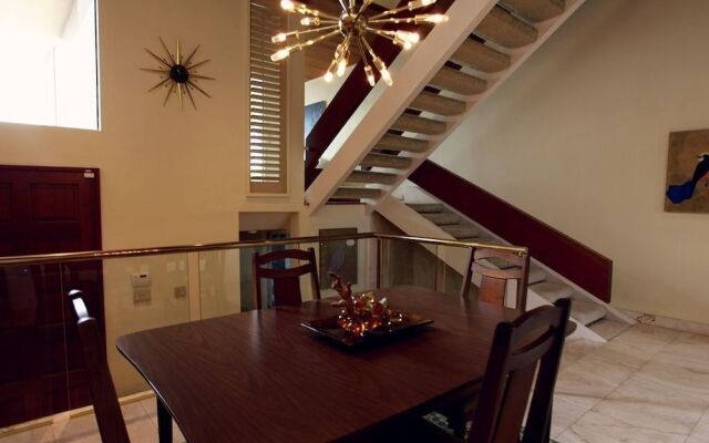 Bay View Modern