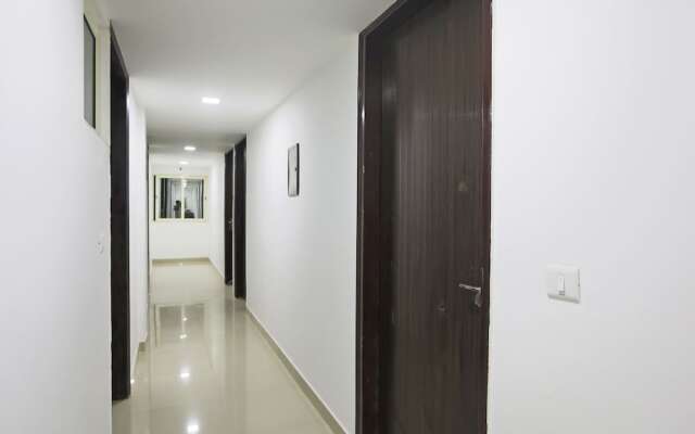 Gour White House by OYO Rooms