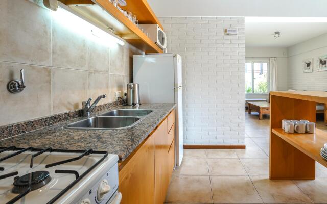 Valeria House Apart