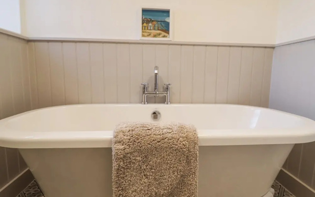 Pudding Cottage, Westleton